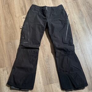 Patagonia women’s size medium slim insulated powder bowl ski/snowboard pants